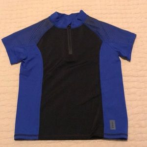 NWOT Rash Guard 3T